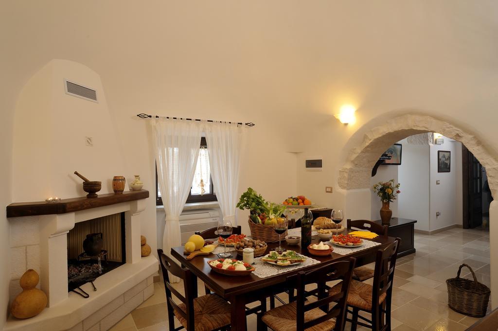 הוילה מרטינה פרנקה Trulli מראה חיצוני תמונה