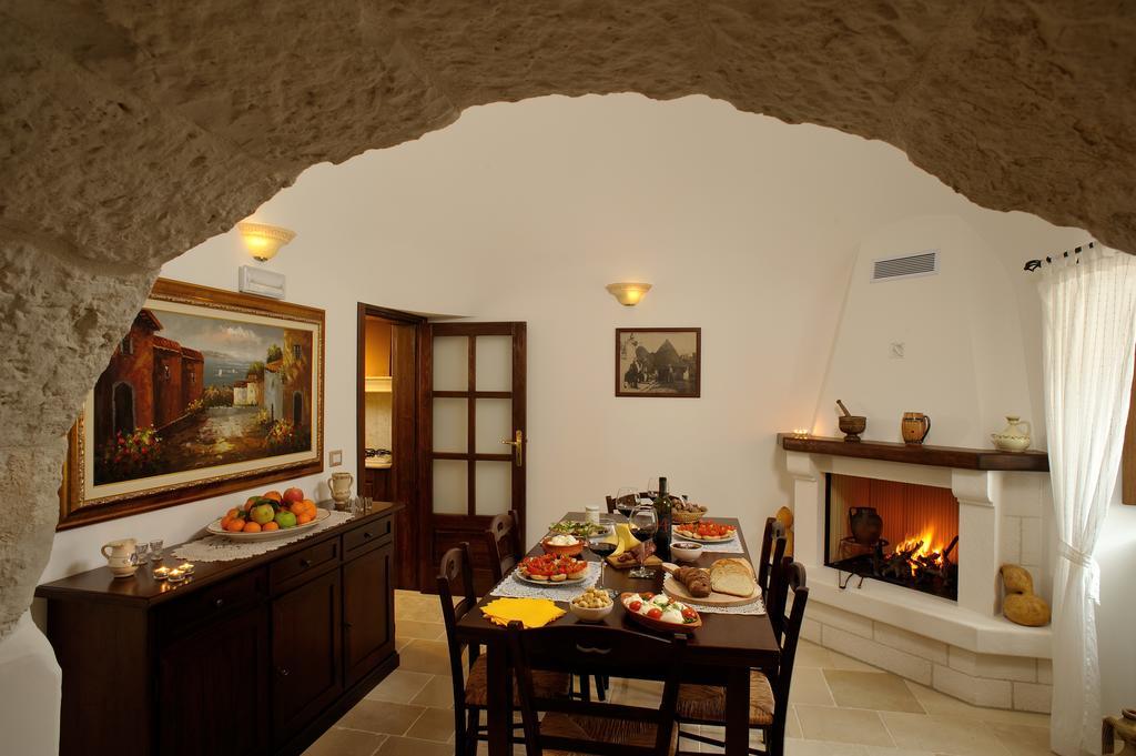 הוילה מרטינה פרנקה Trulli מראה חיצוני תמונה